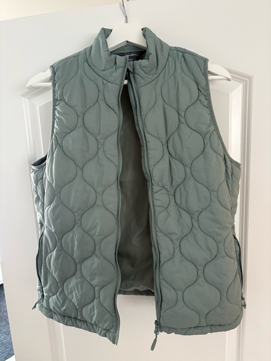 Eddie Bauer Jackets & Blazers - Eddie Bauer Quilted Sleeveless Vest in Sage Green
